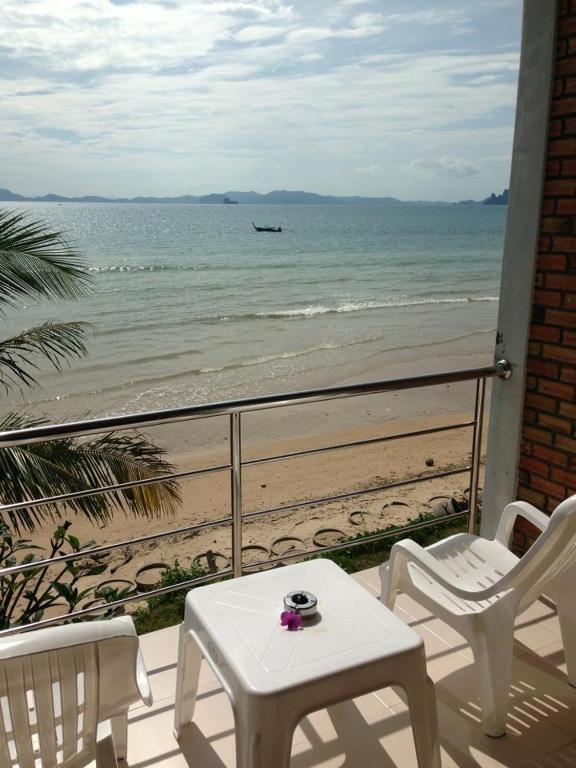 Koh Kwang Seaview Hotel Klongmuang-part Kültér fotó